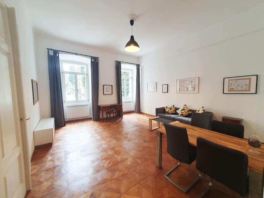 L'Arco Trieste Studio Living 1 Exterior photo
